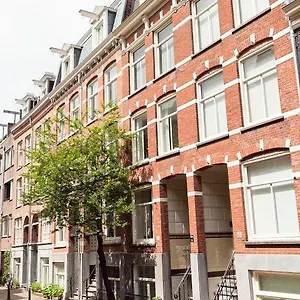 Kien Studio's Bed & Breakfast Amsterdam