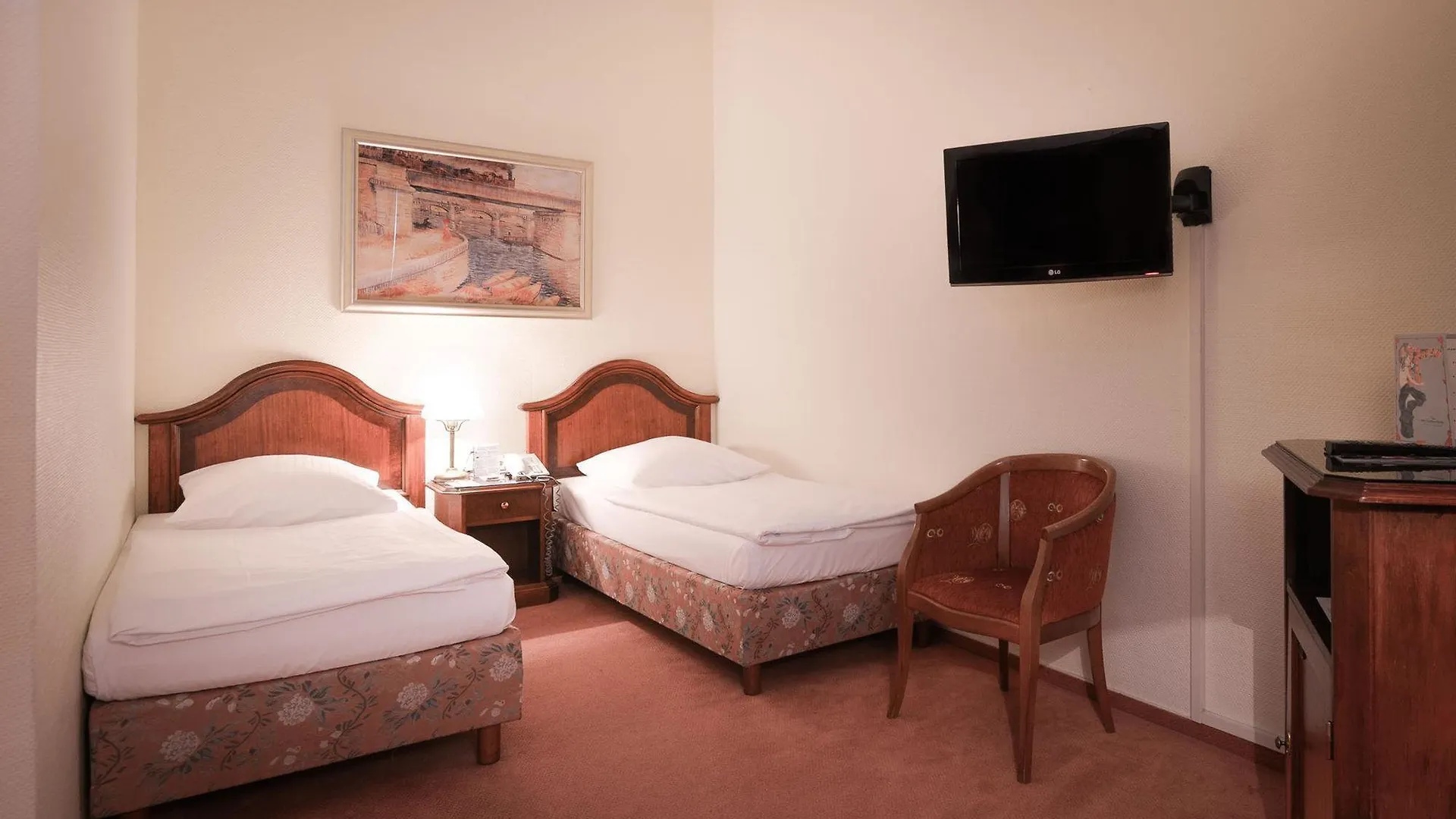 Henri Hotel Berlin Kurfuerstendamm 4*,  Germany