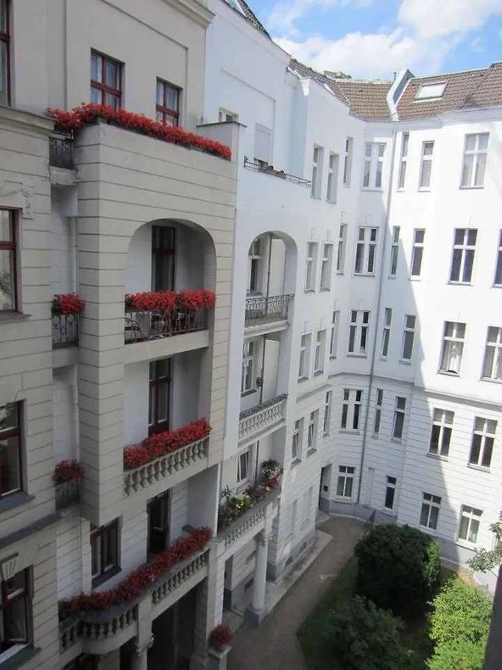 Henri Hotel Berlin Kurfuerstendamm 4*,